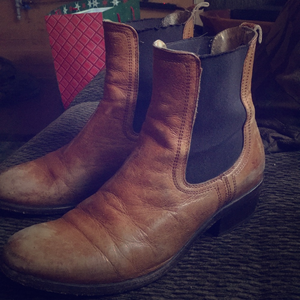 Frye boots size 9